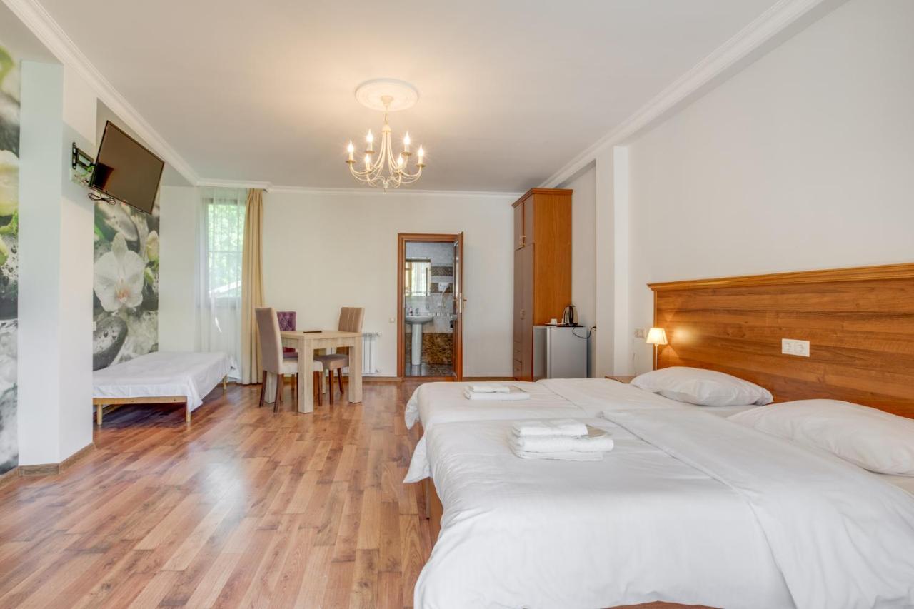Armenia Guesthouse ディリジャン エクステリア 写真